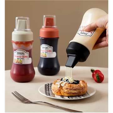 5 Hole Squeeze Sauce Bottle 280ml